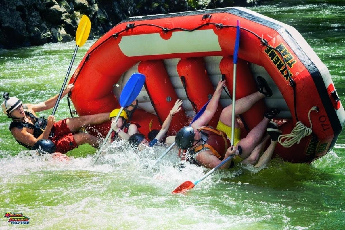 WHITE WATER RAFTING IN TULLY