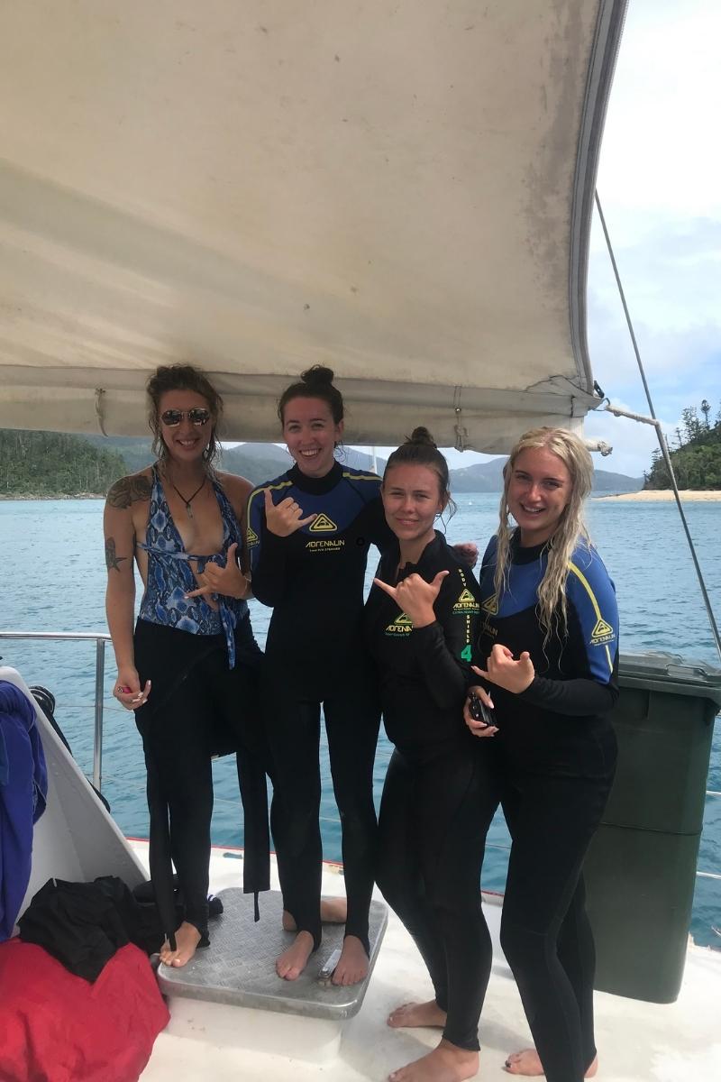 snorkelling on whitsundays islands