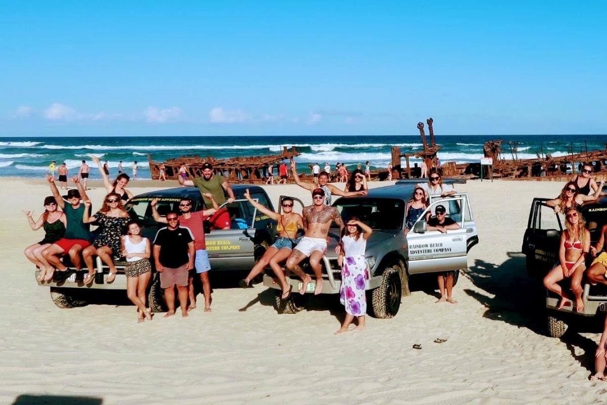 fraser island jeeps