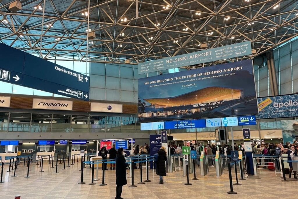 helsinki airport departures