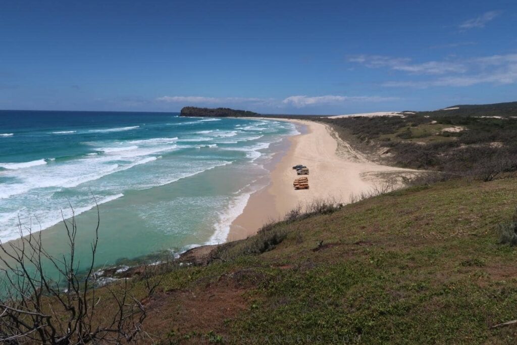 travelling solo solo travel tips first time