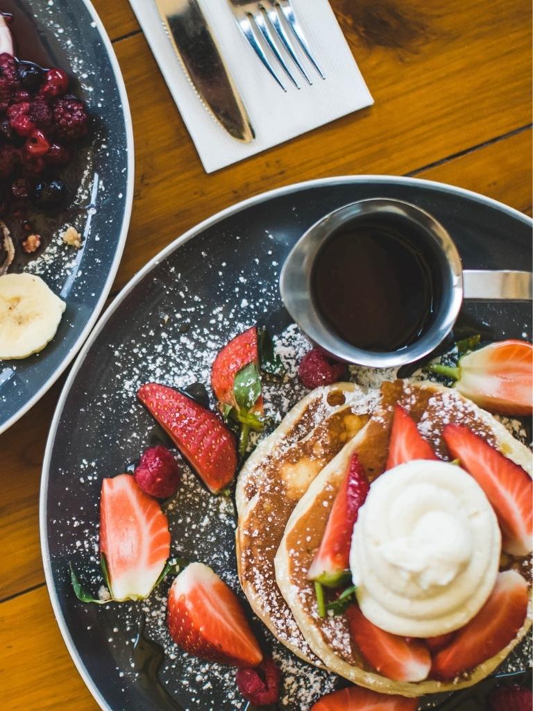 Best Brunch in Putney: 11 Recommendations from a Local