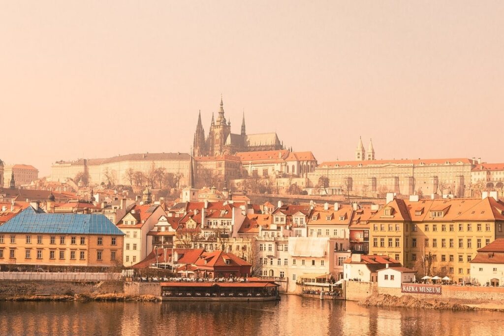 how to interrail on a budget